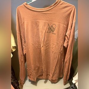 nature backs long sleeve tees